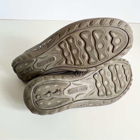 Skechers Reggae Fest Willows Comfort Shoes Size 7.5 Relaxed Fit Taupe Tan - Picture 9 of 9